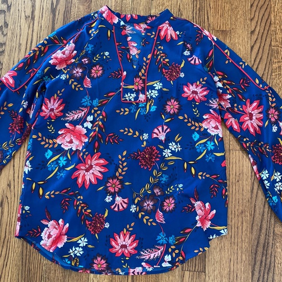 LOFT Floral Tunic - Picture 1 of 10